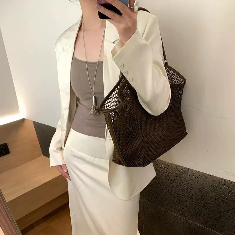 Woven Mesh Handheld Tote for Women, Large Capacity, Spring and Summer New Style, Casual Vacation Lazy Style Commuter Shoulder Bag