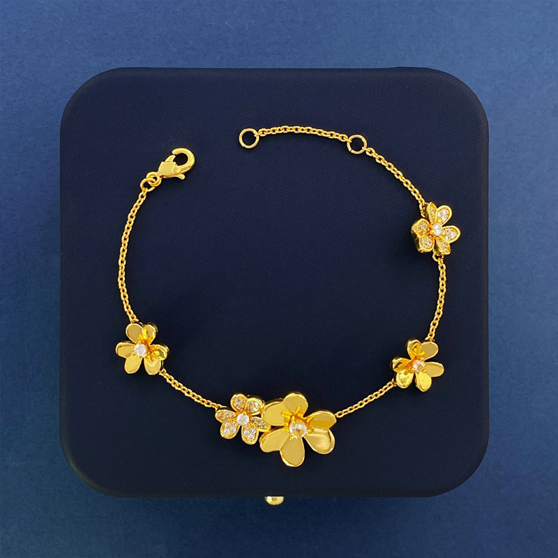 Luxury clover flower designer charm necklace choker bracelet ring earrings jewelry set 18k gold silver shine crystal bangle chokers necklaces bracelets rings