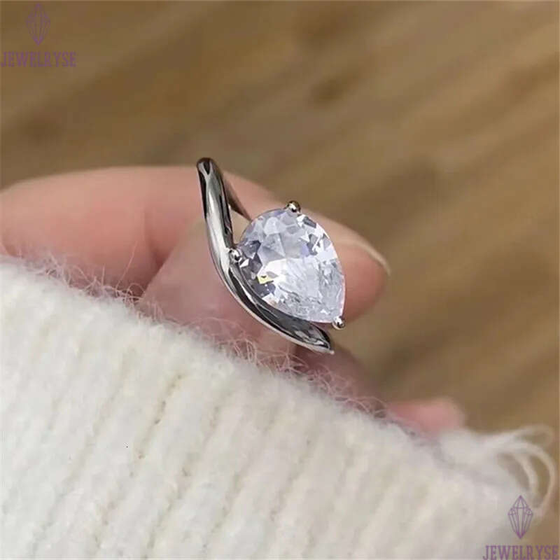 original classic 2ct pear 925 sterling silver designer ring for woman wedding bands eternity lady 5A cubic zirconia luxury engagement diamond rings je