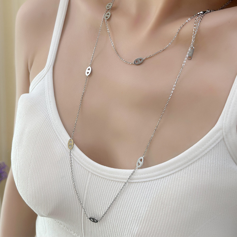 Light luxury Luxury Non-Fading Double designer Layer free shipping Pig Nose Extra Long Simple Niche High-End Feel Layered Sweater Chain