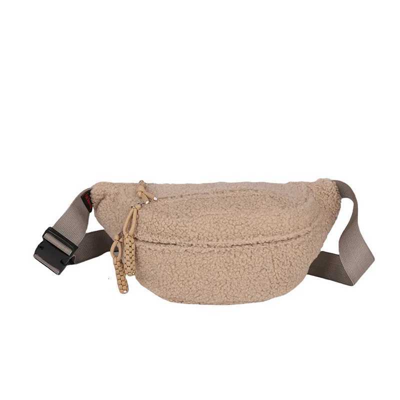 Lamb Fur Bag for Womens Winter New Trendy Ins Versatile Commuting Waist Bag Plush Single Shoulder Crossbody Chest BagT251204