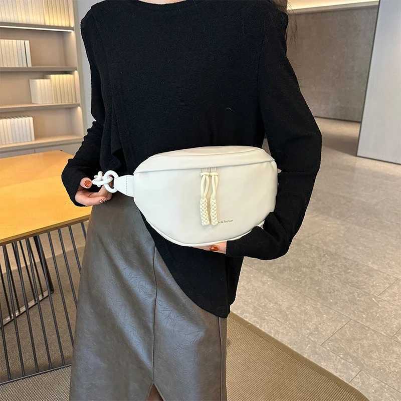 Luxury Brand Woman Crossbody Chest Bag High Grade Winter Waist Bag Purse Designer Female Shoulder Bag Handbag Fashion Chest PackT251204