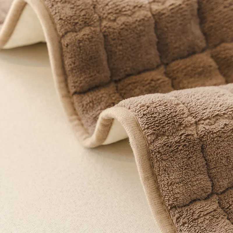 2PC-Biscuit shaped sofa cushion modern and simple universal anti slip combination sofa cushion for all seasons M251204 - view 7
