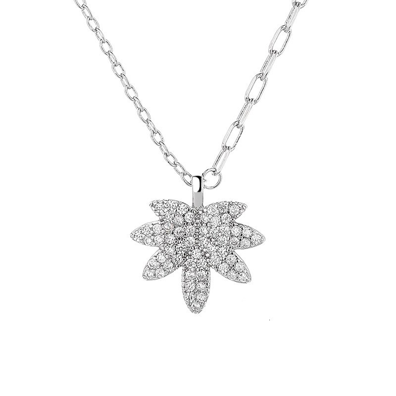 luxury Micro Inlaid Full Diamond Maple Necklace For Women Trendy High-End Clavicle Chain Elegant Simple Light designer Luxury Niche Design free shippi