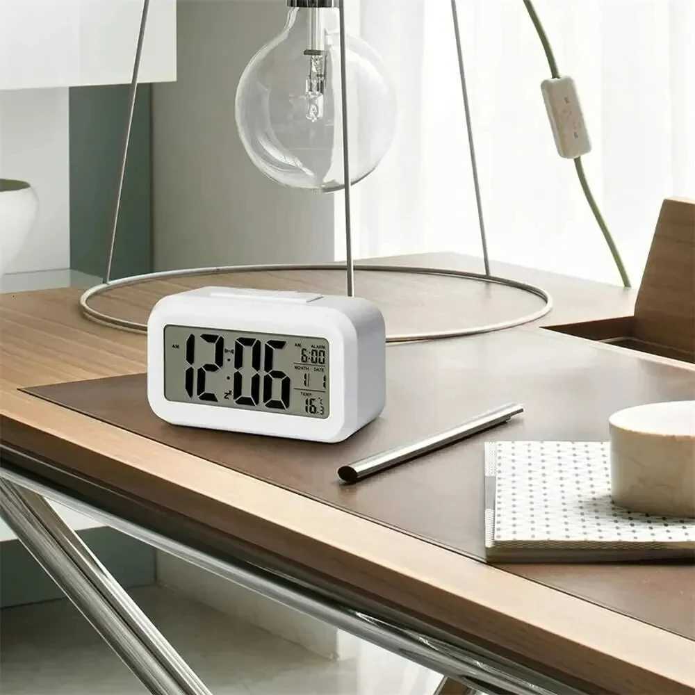 1pc LED Digital Alarm Clock Backlight Snooze Data Time Calendar Desktop Multifunction Electronic Backlight Table Clock M251205 - view 4
