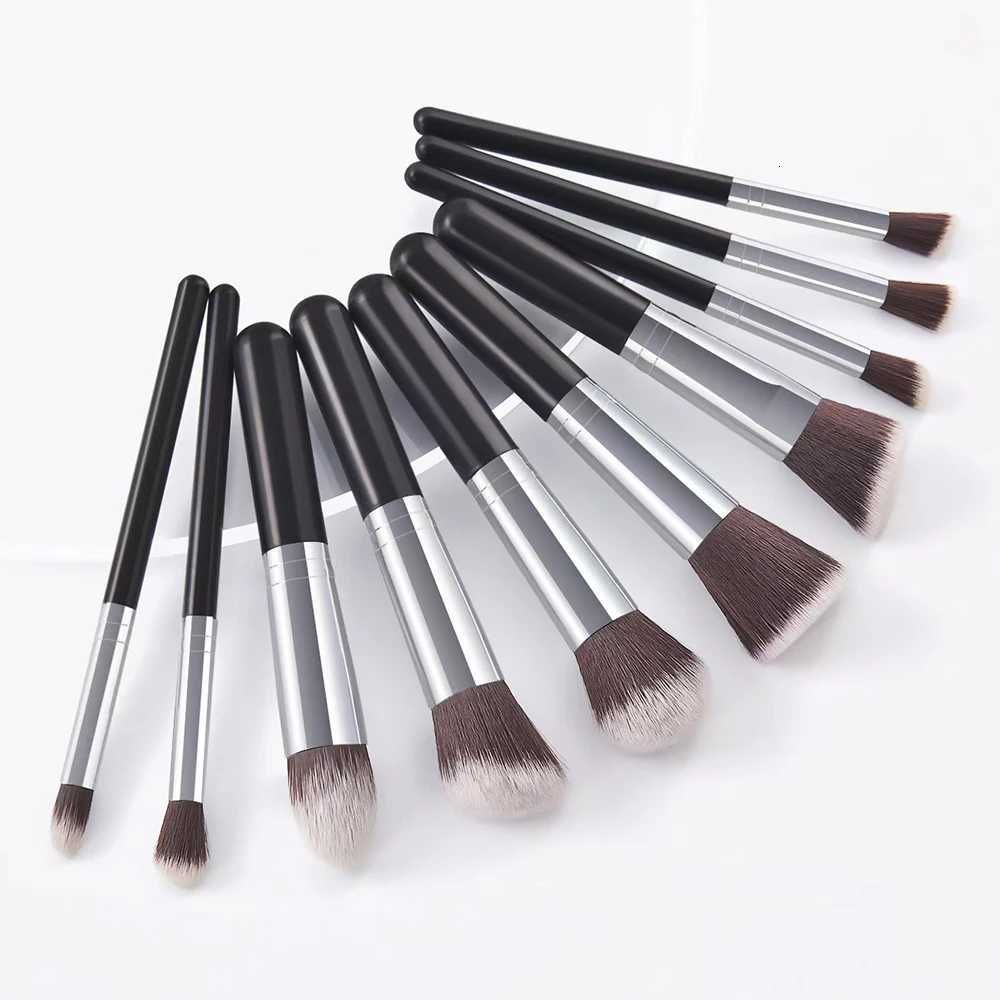 10PCs Mini Makeup Brush Set Cosmetict Makeup For Face Make Up Tools Women Beauty Professional Foundation Blush EyeshadowT251205
