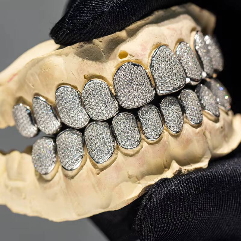 Grillz for Teeth Customize Rapper Iced Out Fangs Teeth Grillz 925 Sterling Silver Iced Out Moissanite Grillz