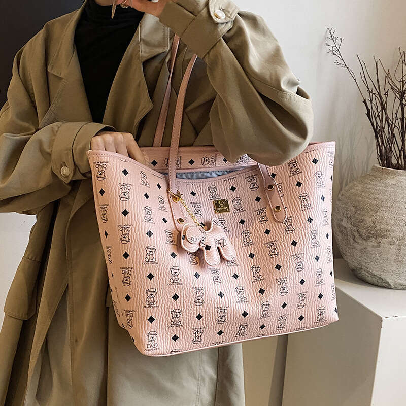 Casual Commuting Retro Large Capacity Women New Autumn Winter Versatile Shoulder for Going Out and Work Tote Bag