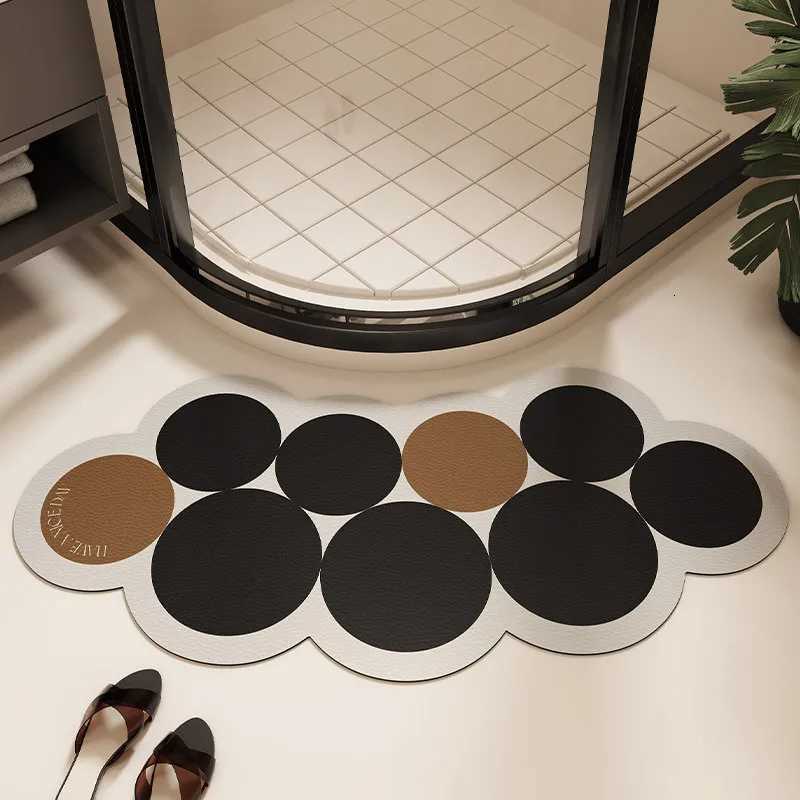 VIKAMA Light Luxury High-End Bathroom Diatom Mud Floor Mat Arc-Shaped Quick-Drying Anti-Slip Floor Mat For Home Decoration H251205