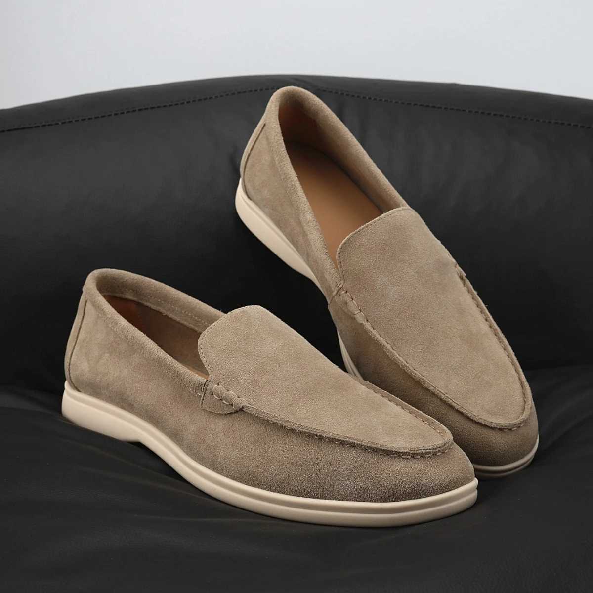 Mens Suede Leather Comfort Loafers Flat Casual Slip-on Shoes Fashion Suede Flats Classic Round Toe Soft Leather Loafers 2025 W251205