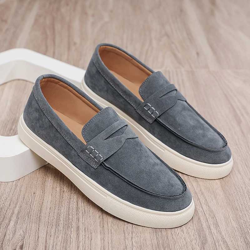 Autumn Mens Suede Leather Loafers Classic Brown Loafers Man Walking Shoes Casual Slip-On Driving Shoes For Men chaussure hommes W251205