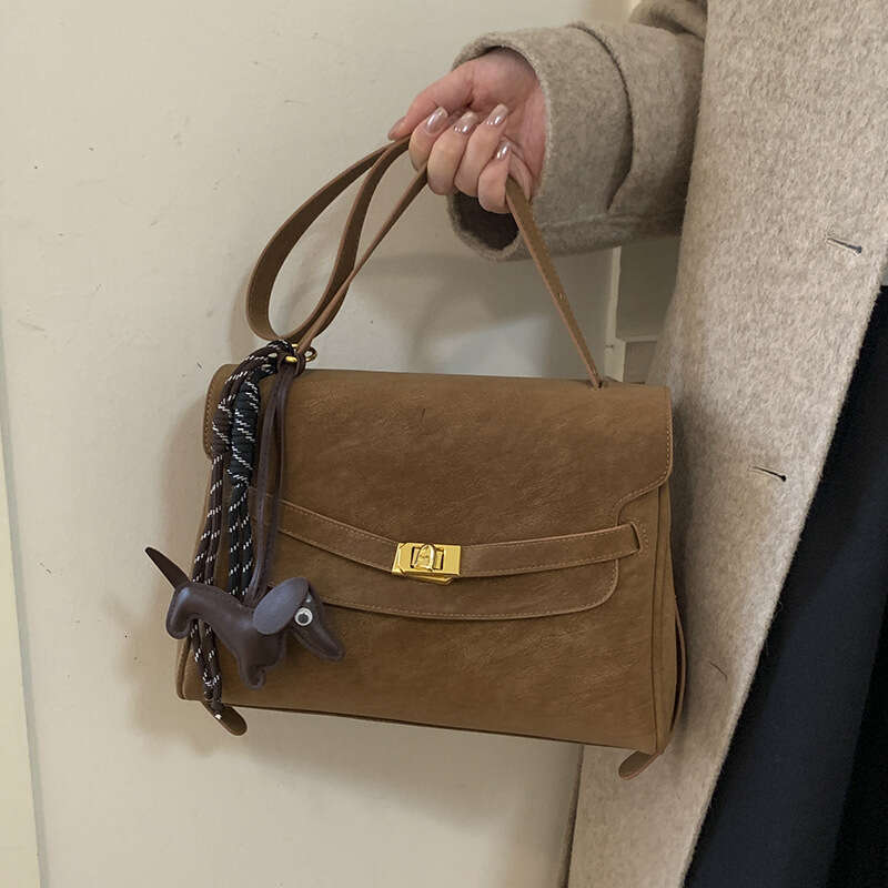 Commuting Retro Melad Brown for Women New Large Capacity Single Shoulder Crossbody High-end Tote Bag