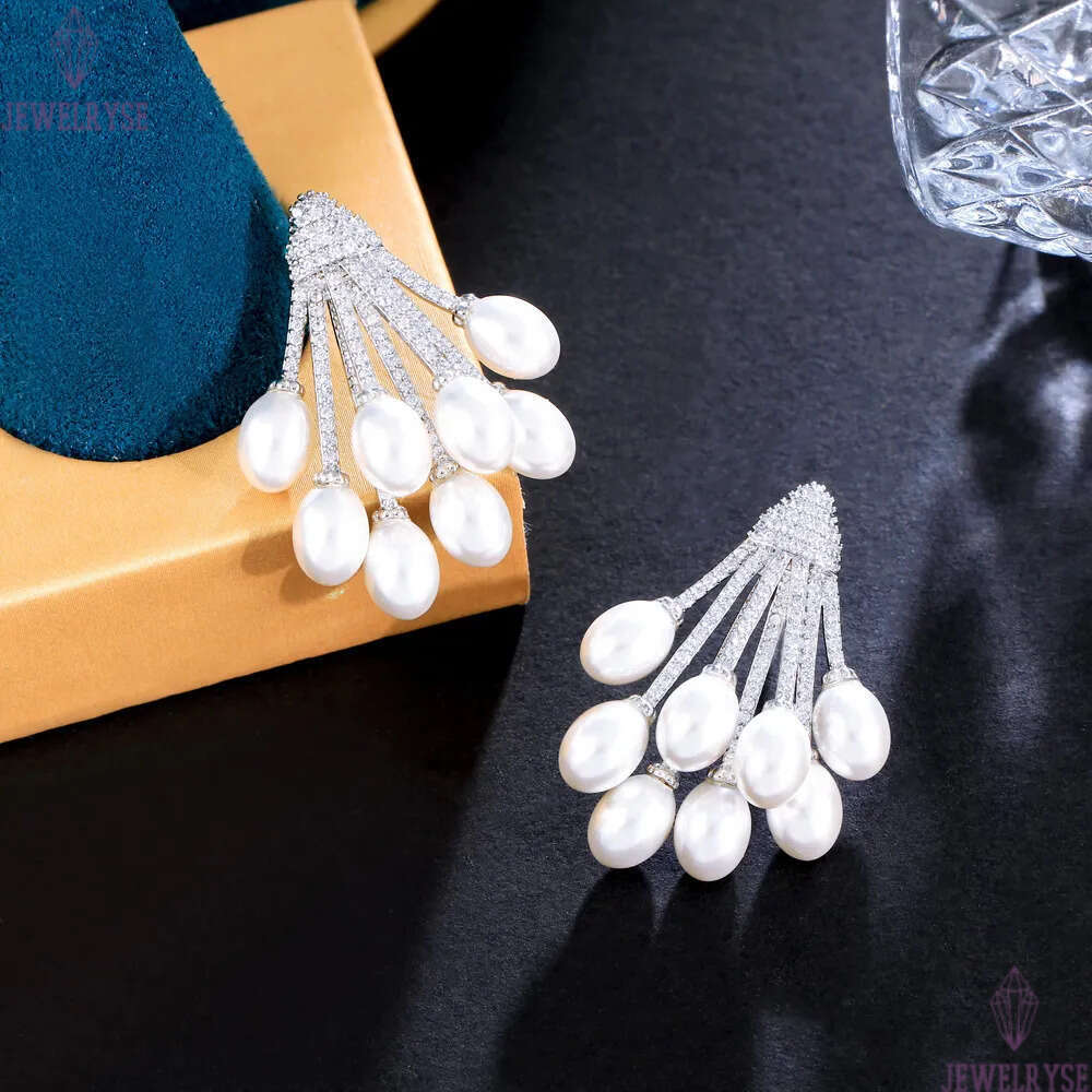 Charm Vintage 18K Gold Baroque Pearl Designer Earring for Woman AAA Cubic Zirconia Copper Womens Party Bridal Wedding Engagement Diamond Earrings Jewe