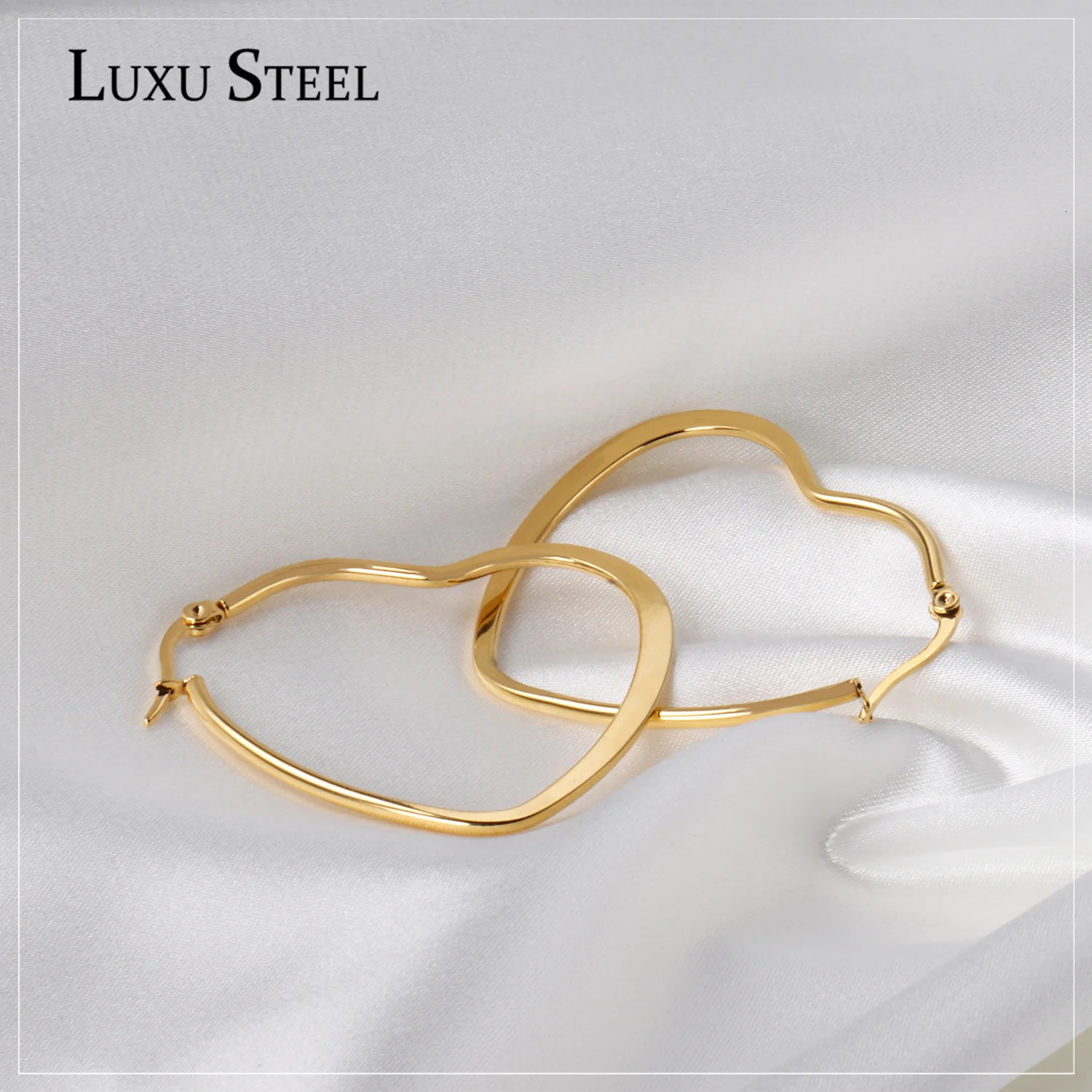 LUXUSTEEL Big Heart Hoop Earrings Women Accessories Gold Color Size 25mm 35mm 45mm Earrings Fashion Jewelry Stainless Steel 251201
