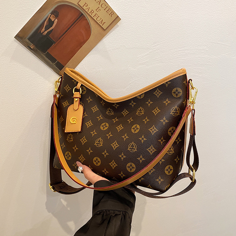 designer bag Women 2025 New Premium Large Capacity Tote Bag with Vintage Print Wide Shoulder Strap - Shoulder & Crossbody Bag