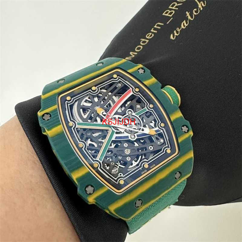 Luxury Watch Richadmile Mens 67-02 Wristwatch Automatic Mechanical Movement Watches Top Version 7.8mm Thin Thickness Carbon Fiber Watch Goodsf89 Bk89