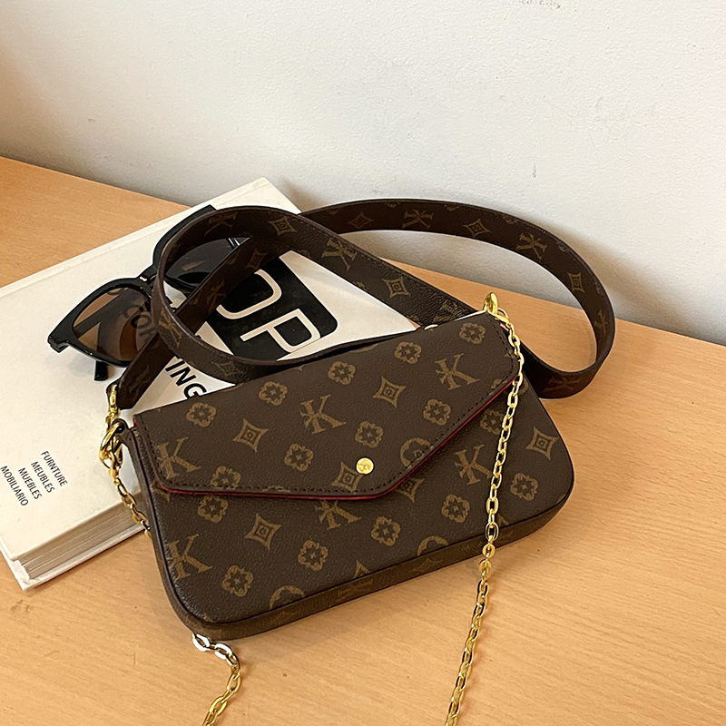 New Free Shipping Small Bag Women'S New Vintage Envelope Bag Chain Bag Fashion Shoulder Crossbody Bag 2025s hot