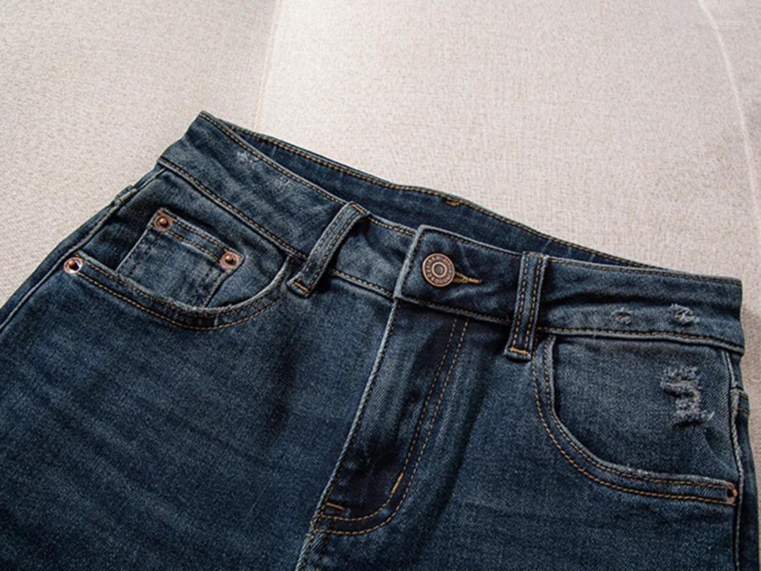 Women's Jeans 2025 Fall Arrival Vintage Washed Blue Elegant And Versatile Slightly Stretch Slim-Fit Denim Pants Z260313
