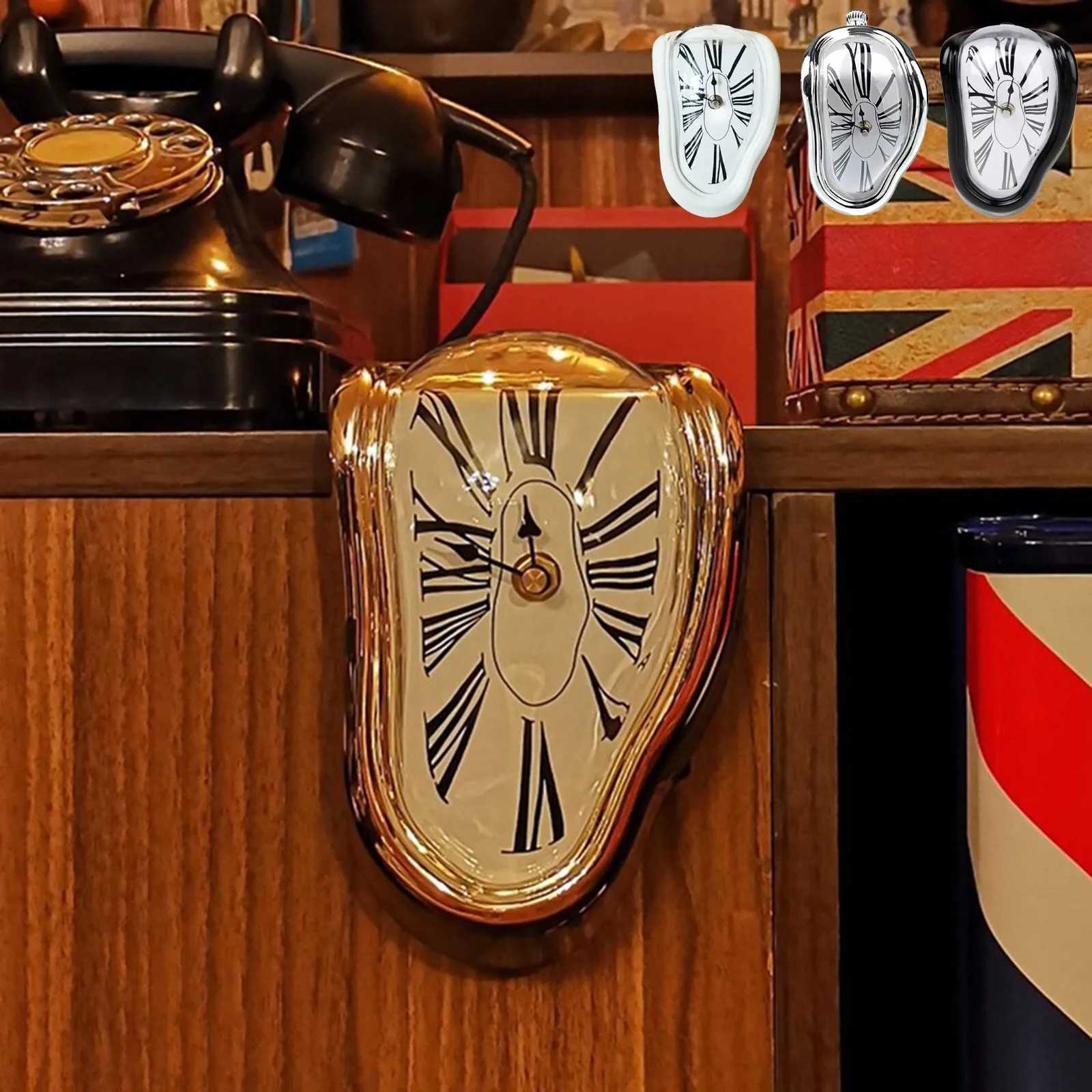 Vintage Clock Surrealism Melting Clock Roman Number Vintage Melting Table Clock Exquisite Deformation Clock for Home Office M251205
