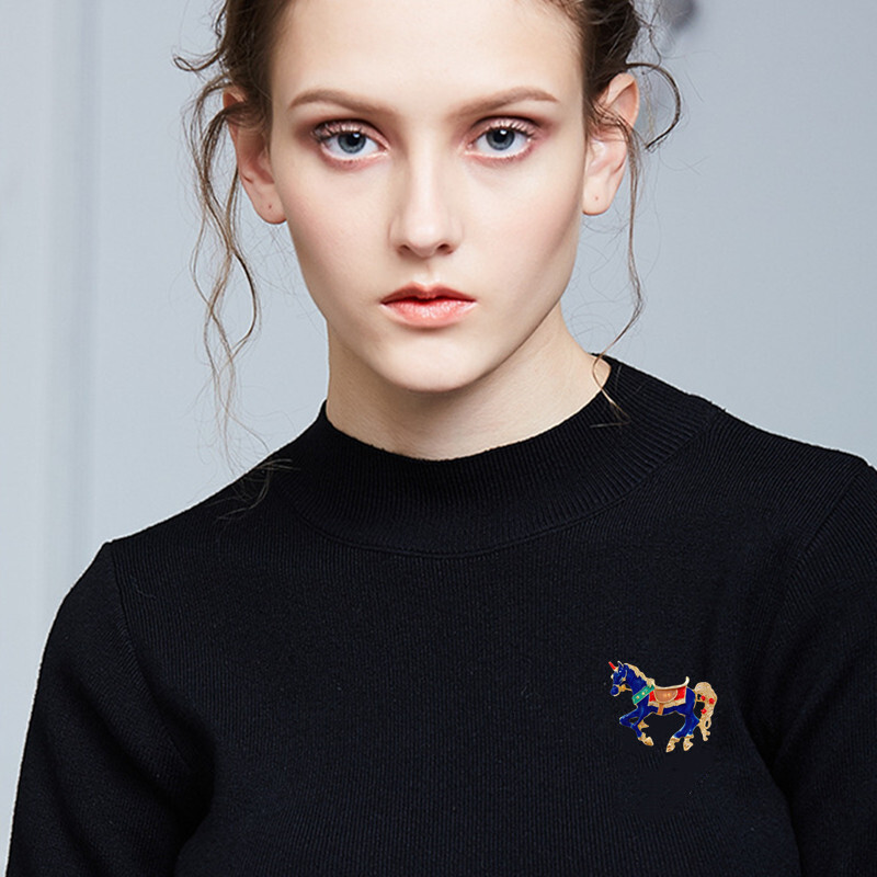 Fashion Niche Design Enamel Horse Brooch Fashionable Temperament Animal Pin Suit Sweater Versatile Accessory