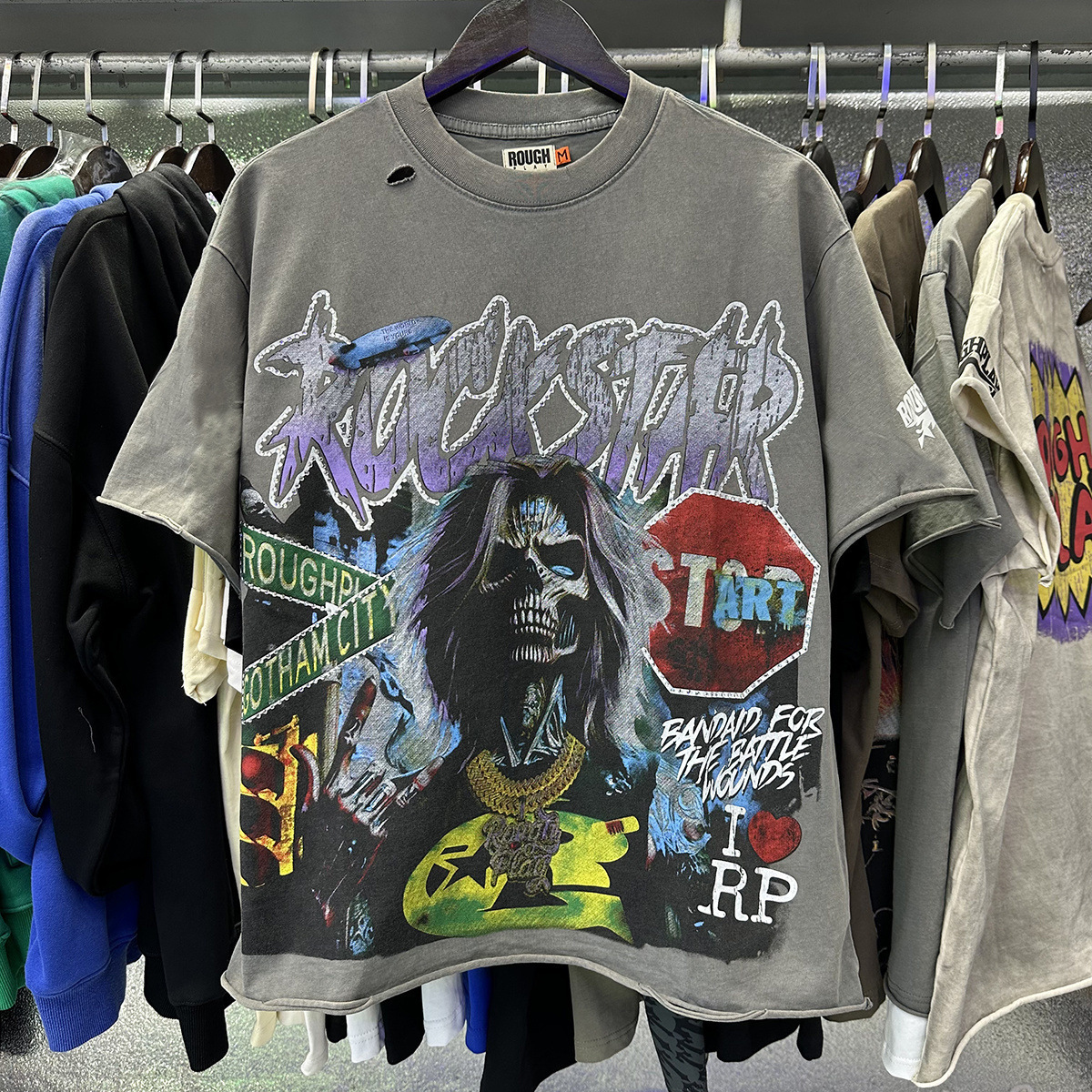 Men's T-Shirts RoughPlay Skull Printed Cotton Washed High-quality Short-sleeved Shirts With Holes Dark Hip-hop Rock style For Men And Women