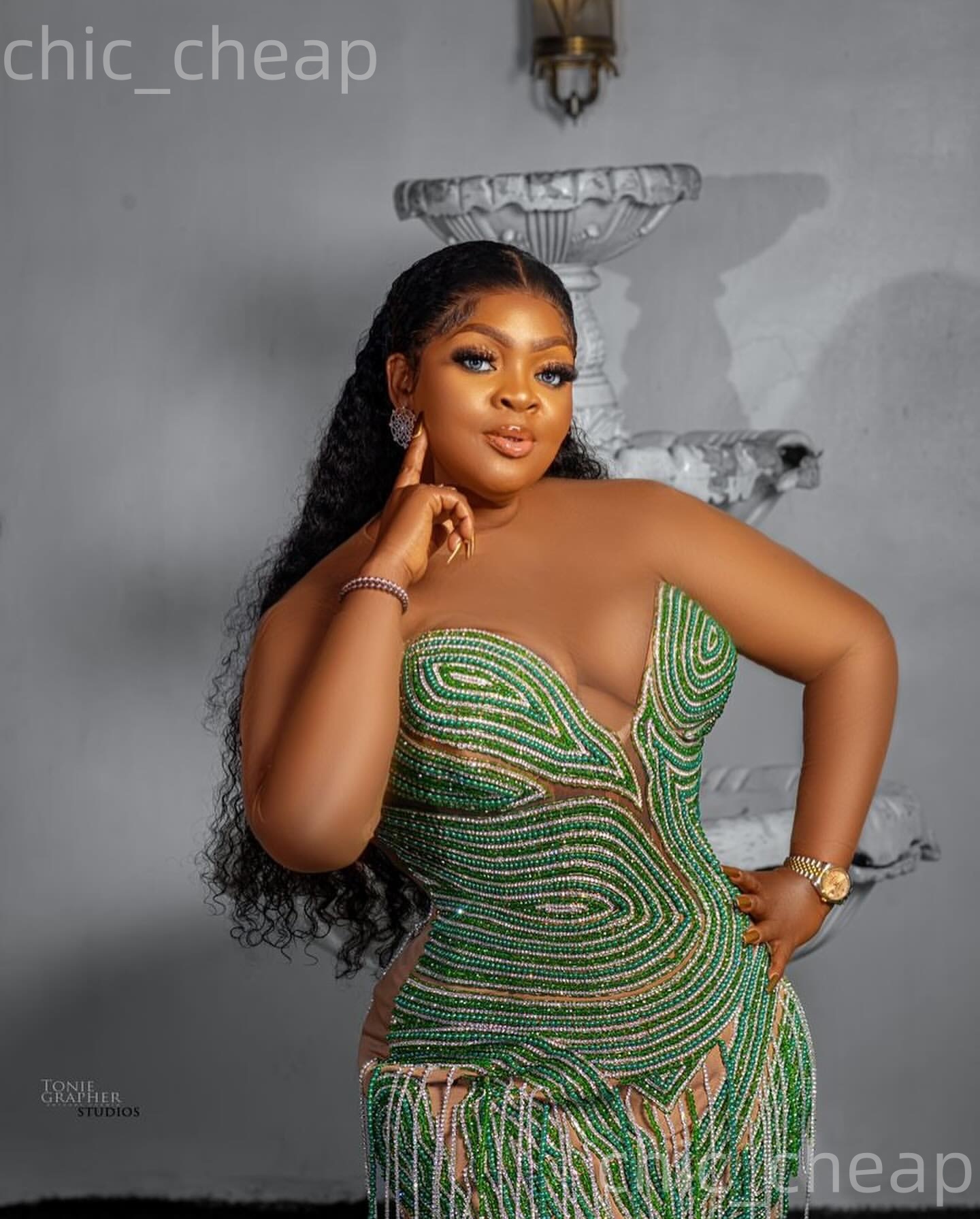 Green Sheath Cocktail Dress Illusion Sheer Neck Crystals Full Sleeves Short Mini Graduation Homecoming Dresses For Special Occasions Sweetheart Gowns 