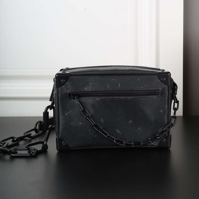 Luxury Man Shoulder Bags Messenger Packet mini SOFT TRUNK Designer Chain Smooth Leather Small Square Bag Fashion Woman Shopping Package Handbag