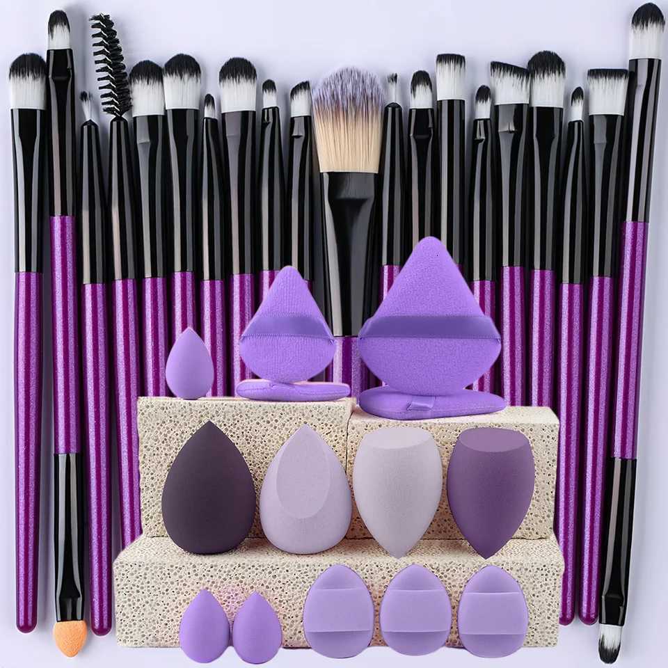 8/20Pcs Eye Makeup Brush Set Portable Soft Makeup Tool Eyeshadow Blending Detail Cosmetics Brush Kit with Makeup Egg Powder PuffT251205