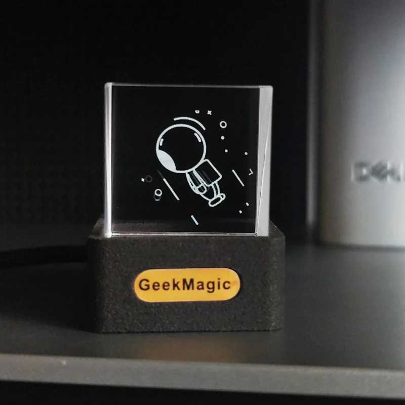 GeekMagic GIFTV Crystal Holographic Desktop Decoration Smart Weather Station Digital Clock with GIF Animations and Image Album M251205 - view 3