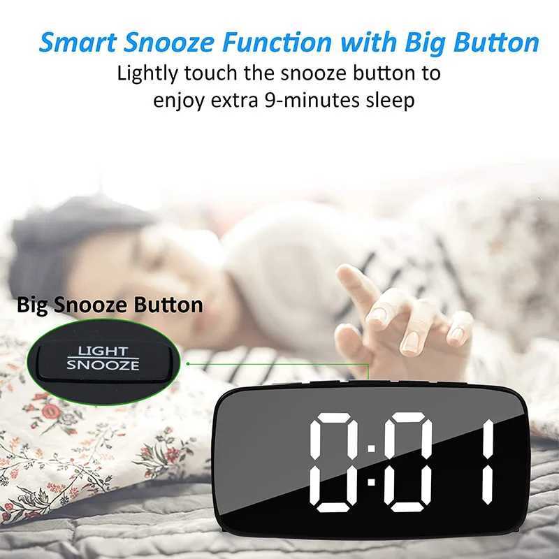 Super Loud Vibrating Alarm Clock with Bed Shaker Multifunctional Dual USB for Heavy Sleeper Deaf Hard of Hearing Snooze M251205 - view 5