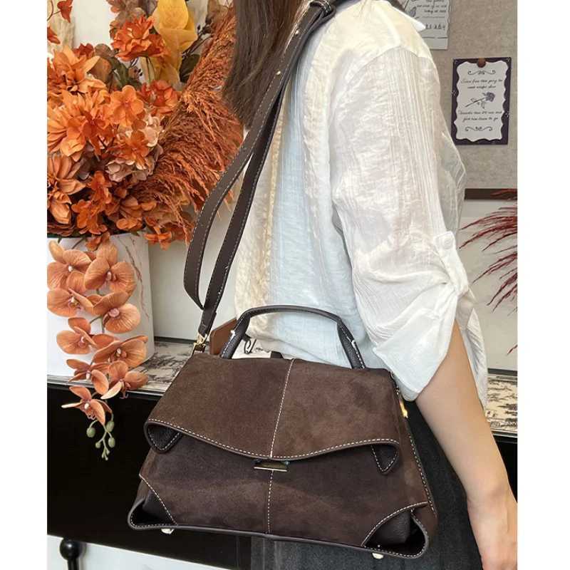 Vintage Branded Handbag High-end Suede Shoulder/crossbody Bag Trendy Flap Brown Tote Bag Large Capacity Commuter Bag For WomenT251205