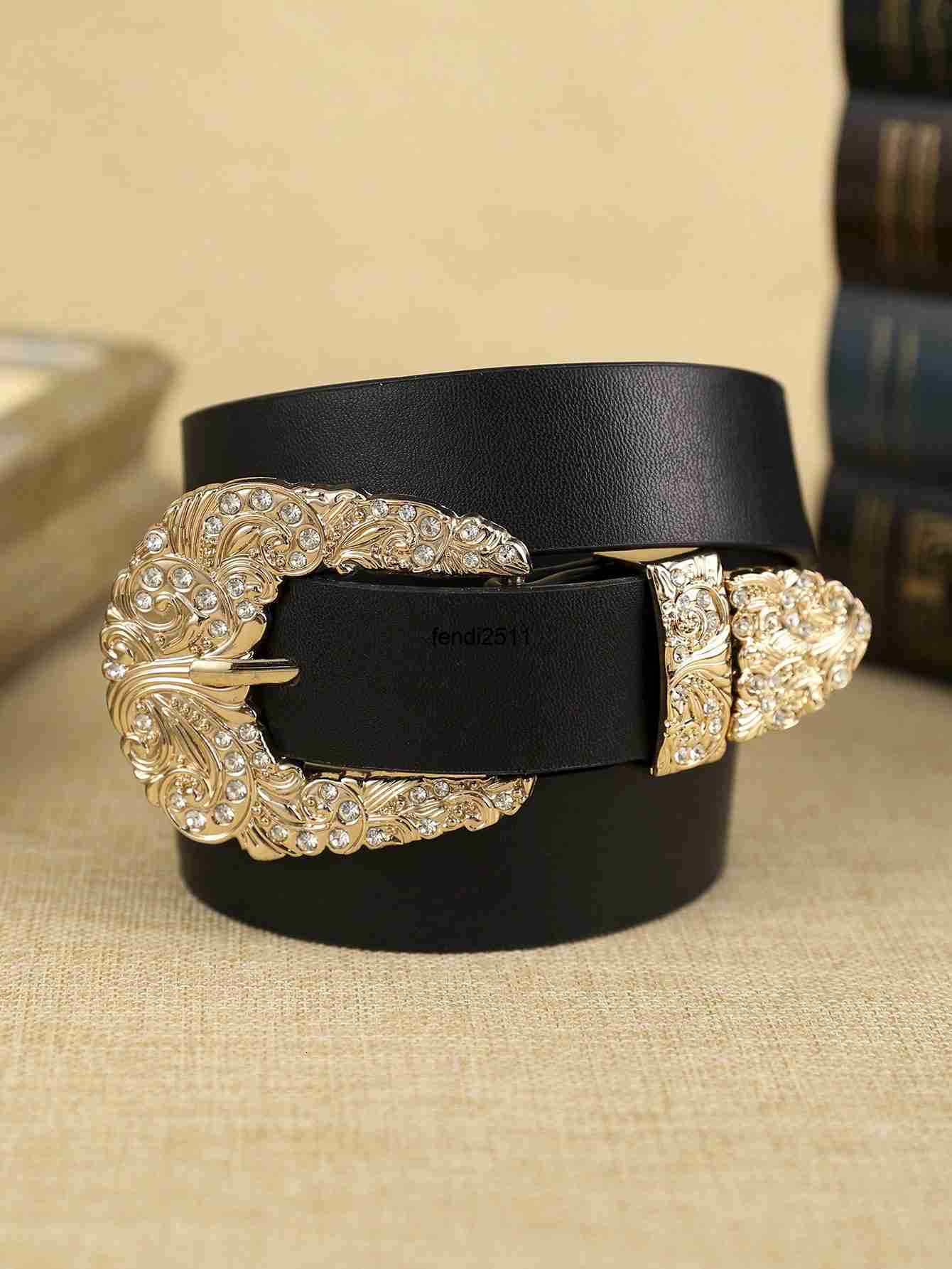 Belts 1 piece of mens PU waist belt with golden alloy buckle a Bohemian style headband This is an elegant and simple fashion accessory suitable for daily wear
