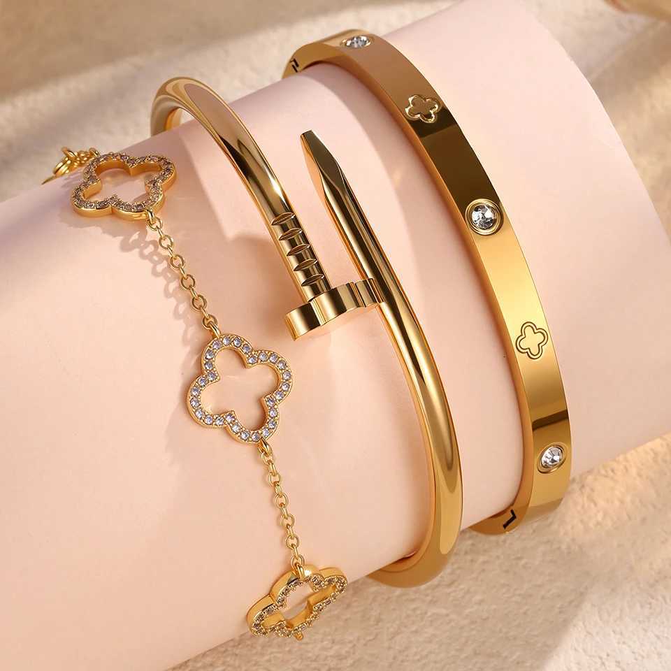 Yupsk 3Pcs Stainless Steel 18K Gold Plated Four-Leaf Flower Nails Stacked Bracelet Bangles Shiny Zircon Couple Jewelry GiftT251205