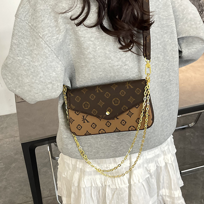 New Free Shipping Small Bag Women'S New Vintage Envelope Bag Chain Bag Fashion Shoulder Crossbody Bag 2025s hot