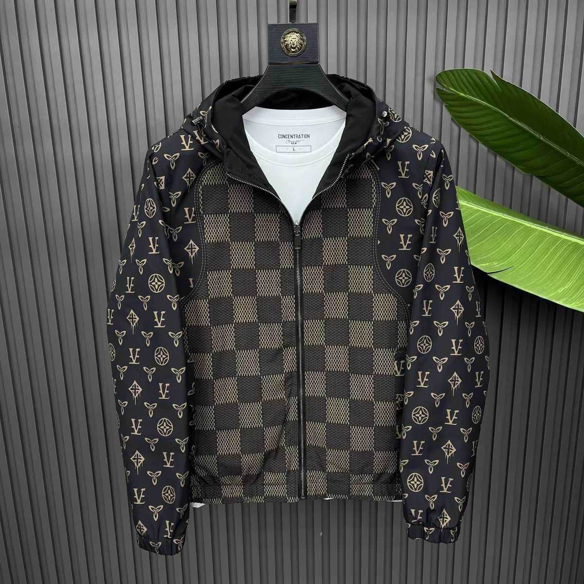 Spring and Autumn luxury Mens Double-sided Jacket Trend Popular Casual Contrast Hooded Jacket M251205