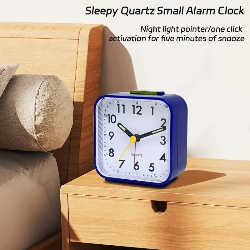 1pc Simple Night Light Small Alarm Clock Bedside Desktop with Snooze Function Household Creative Plastic Quartz Clock M251205 - view 5