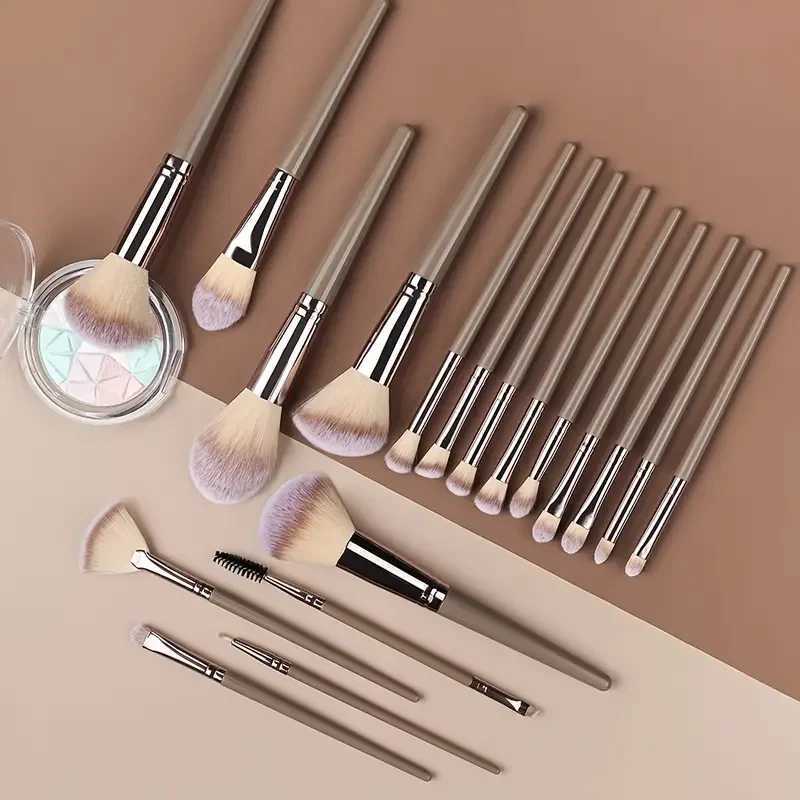 3-20PCS Makeup Brushes Set Eyeshadow Fluffy Foundation Concealer Blush Highlighter Storage Box Female Cosmetics Beauty ToolsT251205