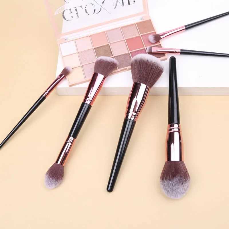Makeup Brushes Set Face Eyes Make Up Brush Eyelash Eyeshadow Eyebrow Eyeliner Foundation Powder Blush Highlight Lips BrushT251205