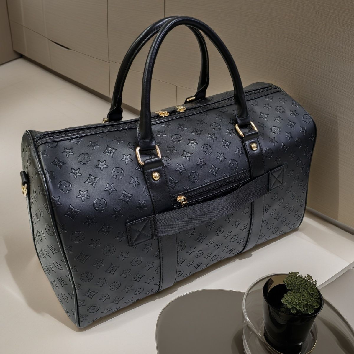 Free Shipping For Men And Women New Travel Bag Handbag Fashion Business Single Shoulder Business Trip Large Capacity Luggage Bag Luggage Fitness