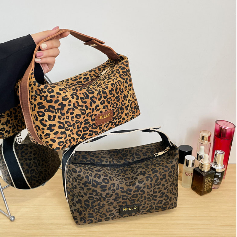 Retro-Style Cosmetic Bag High-Fashion Leopard Print Crossbody Bag Casual Toiletries Organizer