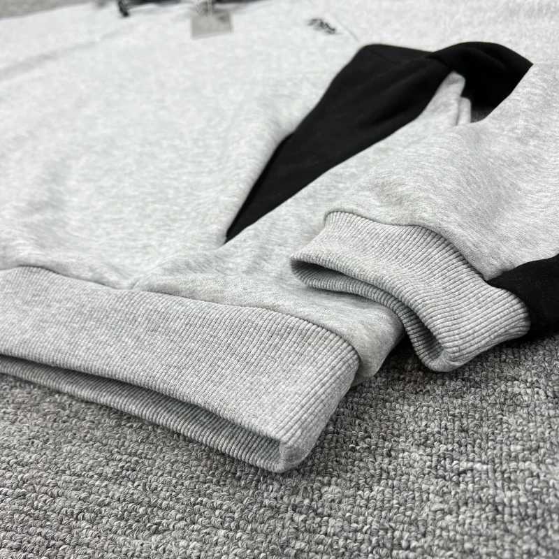 2025 Top Quty Mertra Embroidery Pullovers Hoodie Metal Label Grey Black Patchwork Hooded Men Women Casual Hoody Sweatshirts X251205