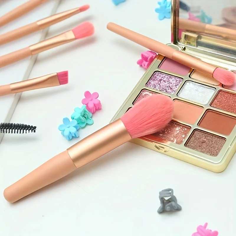 8pcs mini portable makeup brush beginner Macaron plastic handle makeup brush travel makeup brush foundation make-up brushT251205