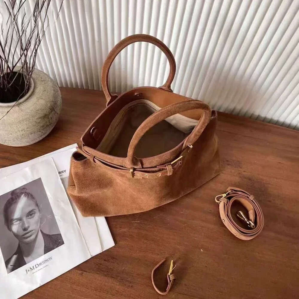 Luxury Bag Designer Shoulder Bags Totes Hobo Winter Matte Coffee Camel Grey Large Tote Russian Style Real Suede Cow Leather Women Handbag Nubuck Commu