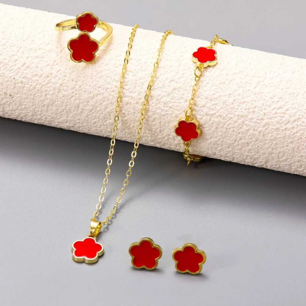 Lucky Five-petal Flower Rings Bracelet Earrings Necklace 4Pcs Set for Woman Stylish Party Jewelry AccESSoriesT251205T251205