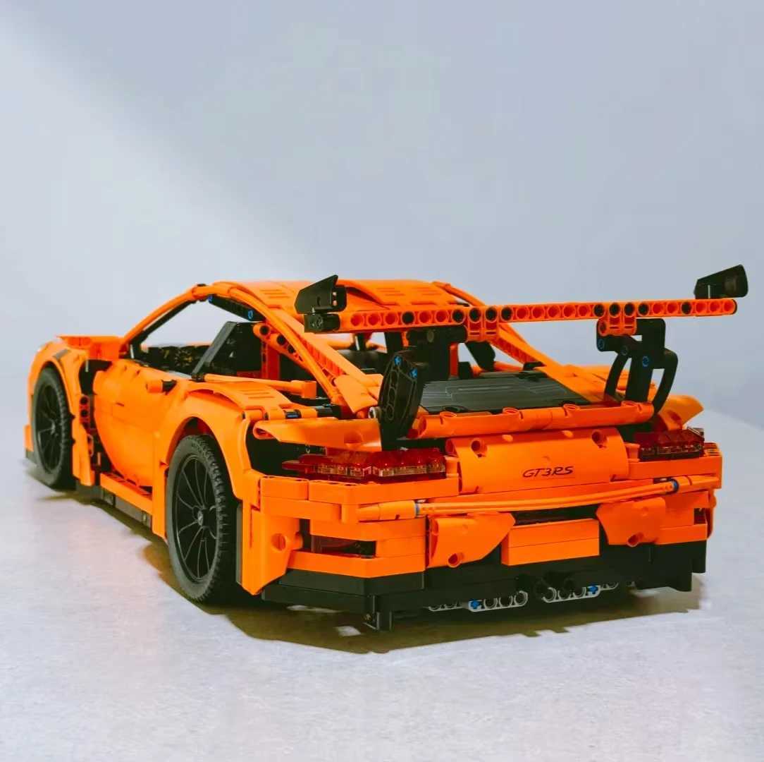 2704pcs MINISO Technicial Orange GT3 RS RaceCar 42056 Supercar Building Block Model Adult Famous Car Kit Birthday Gifts J251205