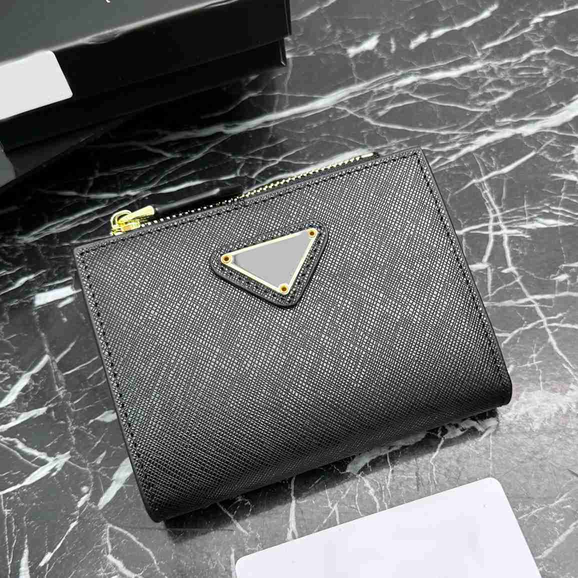 pradabagg wallet designer woman card holders coin purse bag pouch short small wallets high quality genuine leather luxury work luxurys handbags pradaly p U7LF 48KO
