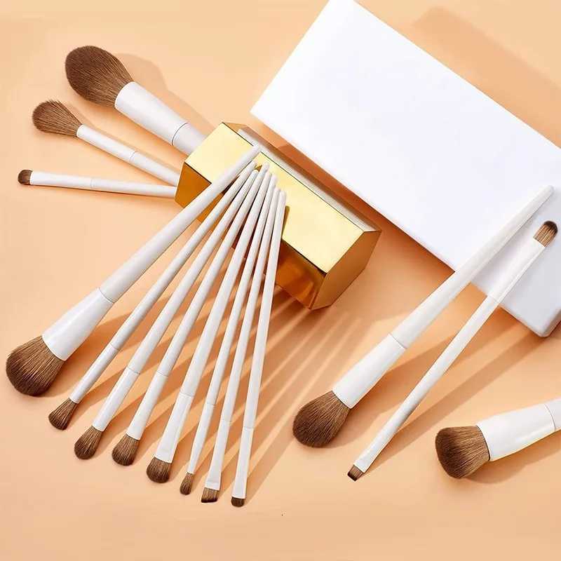 14Pcs Makeup Brush Set White Wooden Handle Synthetic Foundation Brush Powder Contour Eyeshadow Liner Blending HighlightT251205