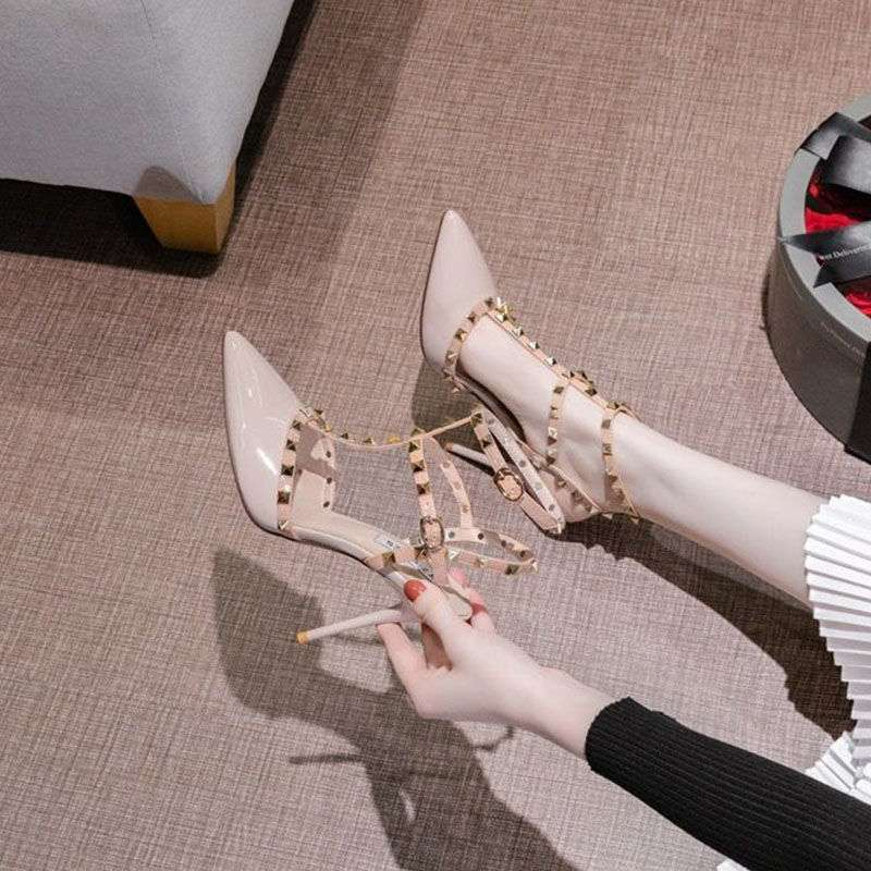 Free shipping Designer Dress Shoes Naked high heels for women with slim heels 2026 new pointed versatile high heels apricot black