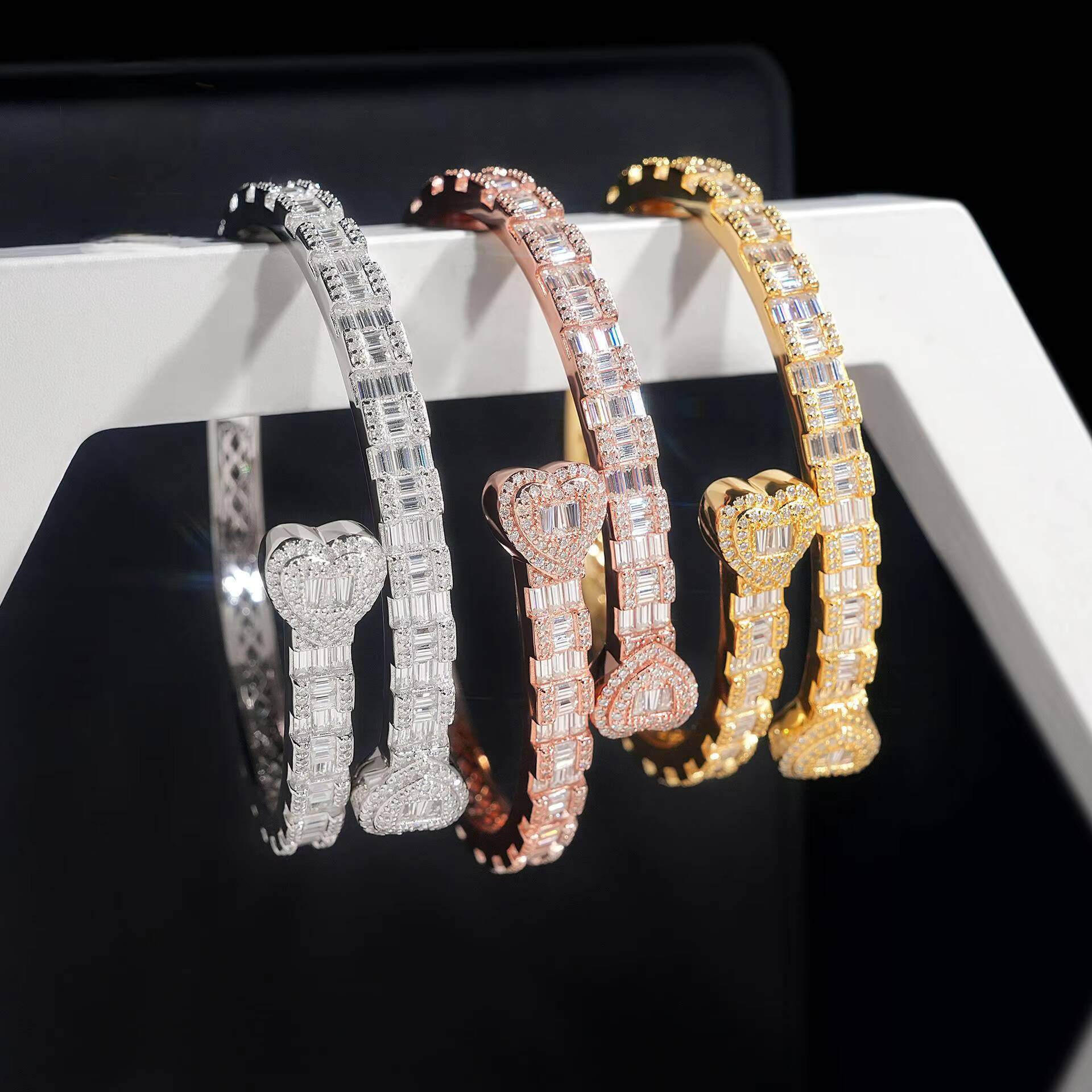 De Cool Fine Jewelry 925 Sterling Silver Iced Out VVS1 Round Cut Full Moissanite Bracelet Baguette Diamond Heart Bangles