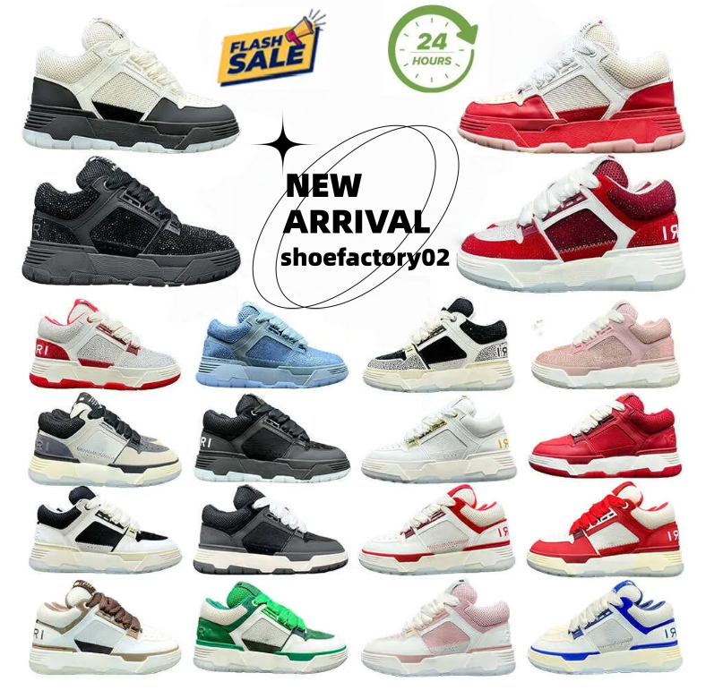 Top - grade Crystal - designer sneakers both men and women The upper is made of leather inlaid with crystals designed for skateboarding featuring a renegade style 36-46